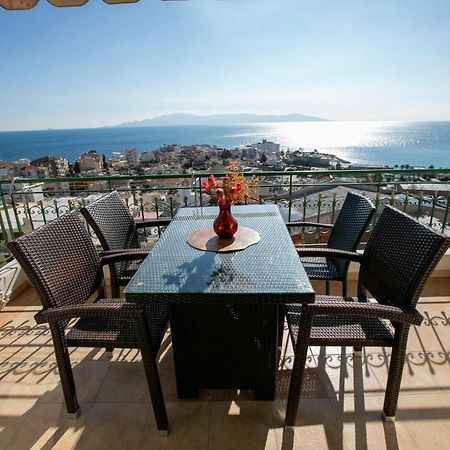 Blue Sky Appartment Kavala Exterior foto