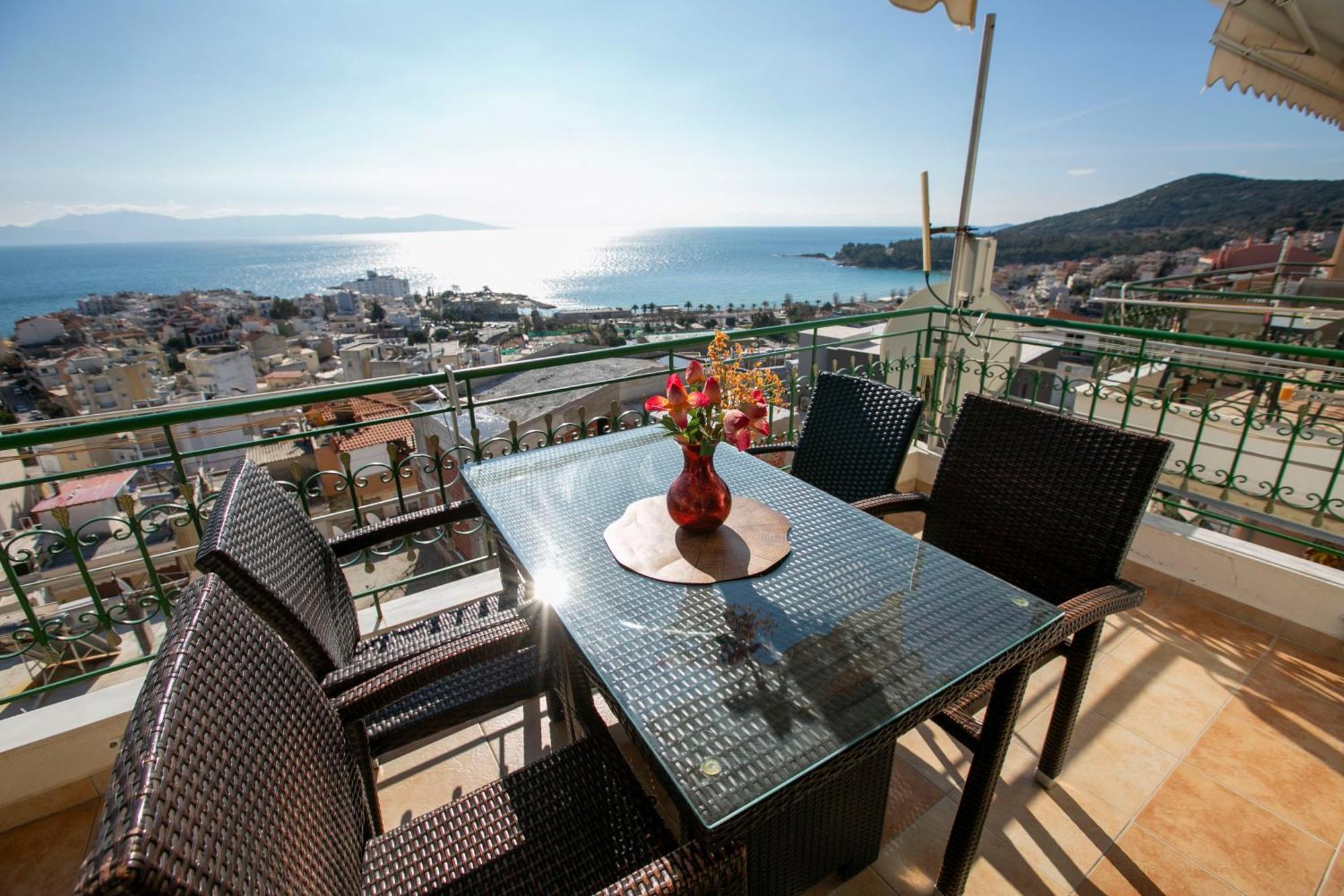 Blue Sky Appartment Kavala Exterior foto